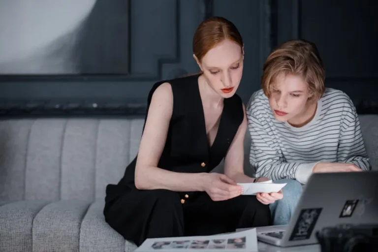 Areyoufashion Review: What It Is, Features, Safety, and Alternatives
