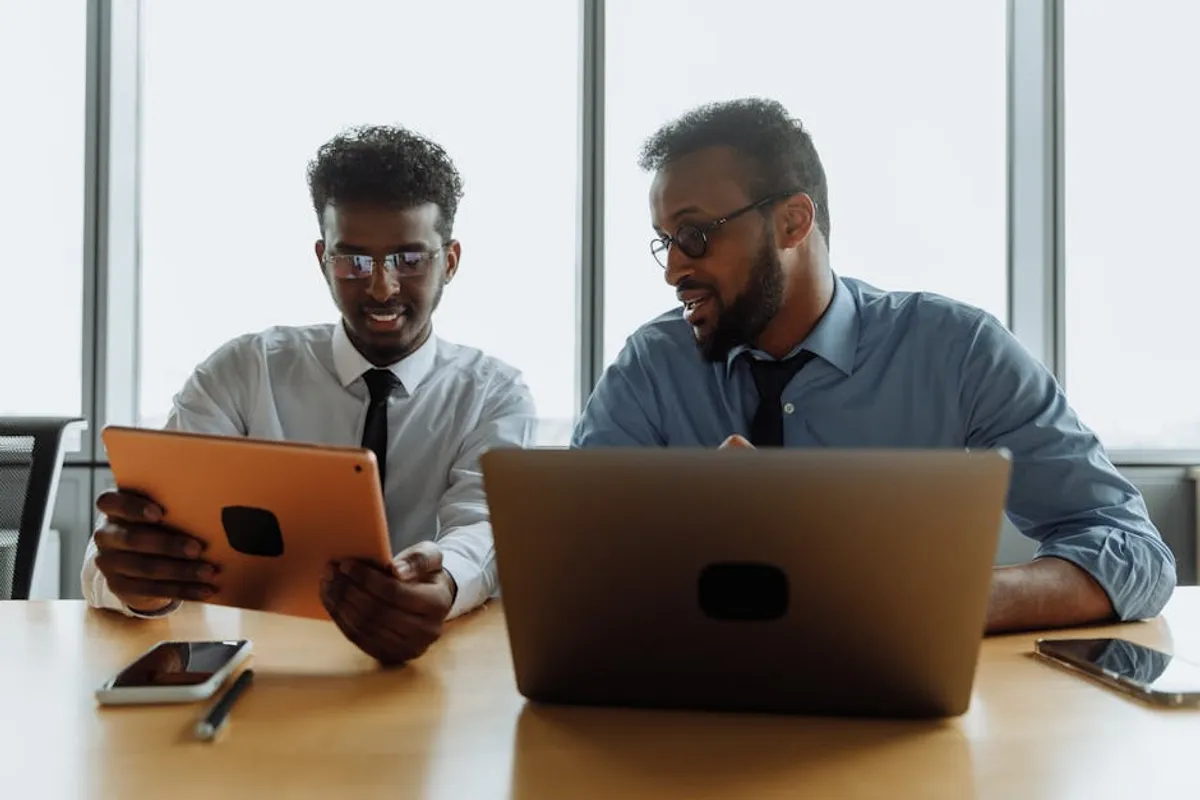 How truecrawns.com fits into the wider web development conversation