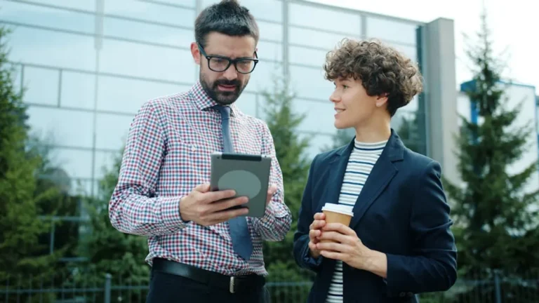 What site owners can learn from the demand around factsreader.com